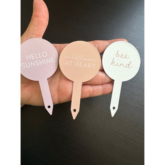 Small Gray Planter Pot + 3 Metal Plant Stakes Succulent / Cactus Indoor - Picture 7 of 7